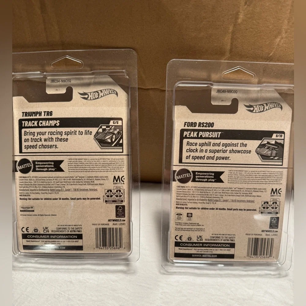 Hot Wheels 2025 Q Case Ford RS200 Super Treasure Hunt & Triumph TR6 TH Set